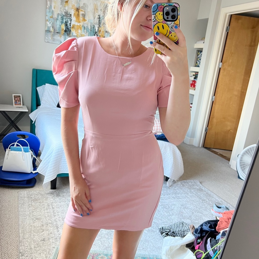 Pink puff sleeve mini dress